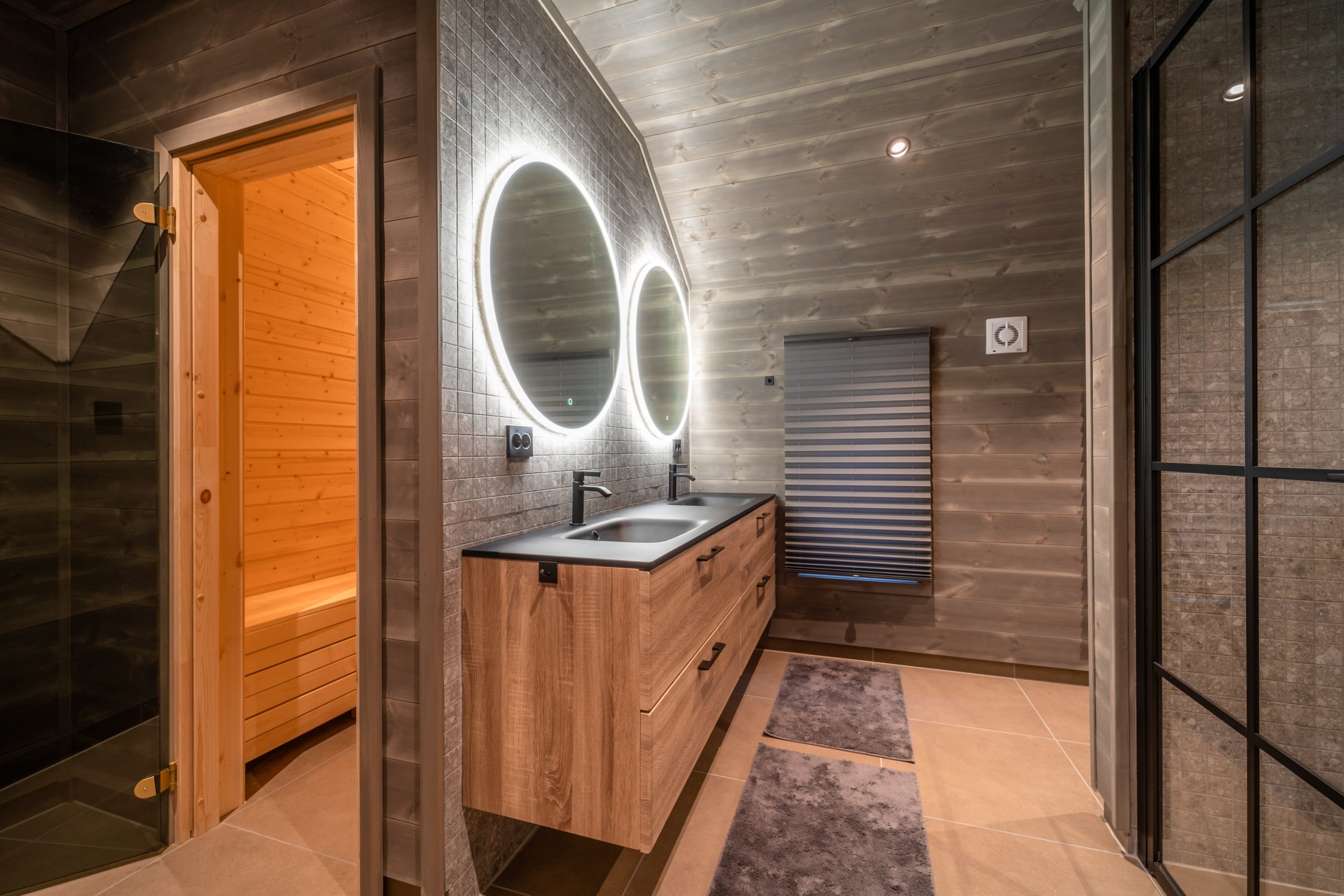 Badkamer bedrijfswoning Furuheim 52