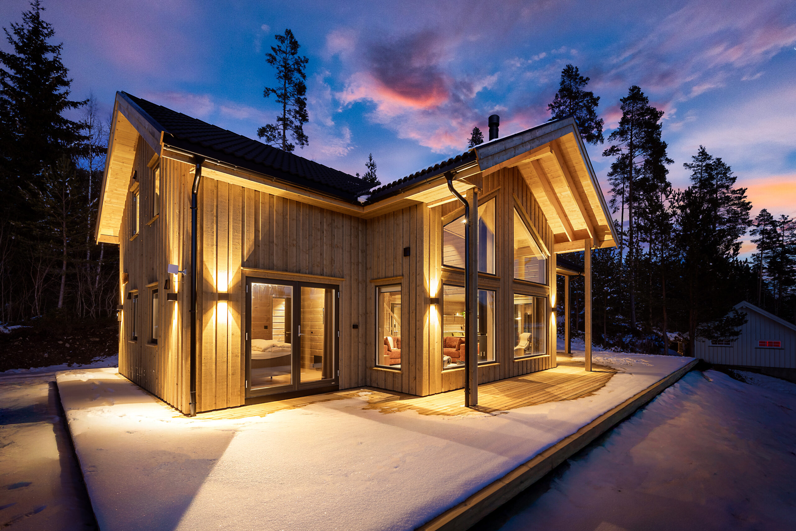 Lothlorien Lodge Portula Norway by Night