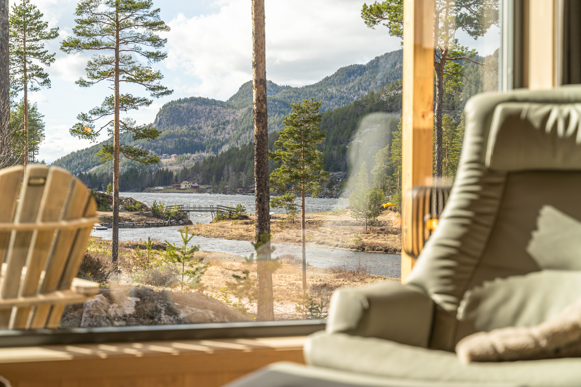 Nyborg Hytte close-up view from home